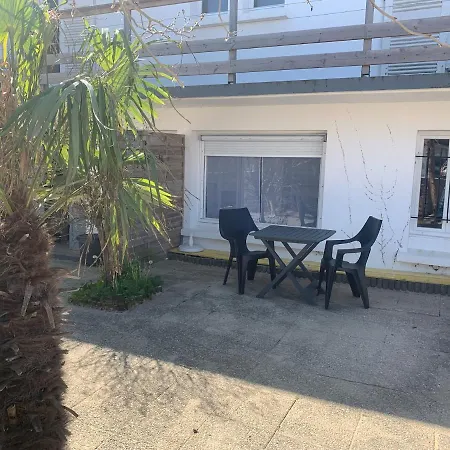 מלון De La Studio לה-טראנש-סור-מר