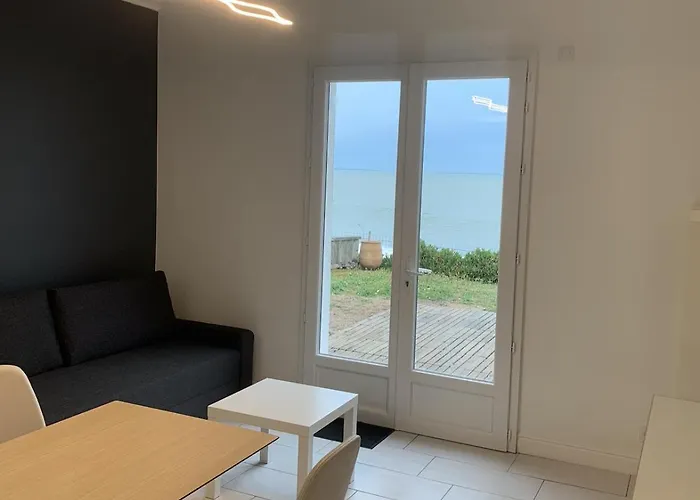 Szálloda De La Studio *